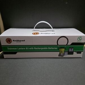 Lantern Kit with Rechargeable Batteries - Green